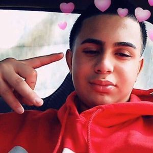 Meet your Posher, Raymond